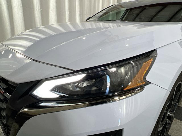 2024 Nissan Altima 2.5 SR Image 21 of 26