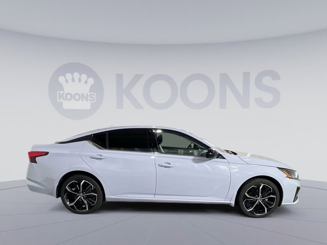 2024 Nissan Altima 2.5 SR Image 4 of 26