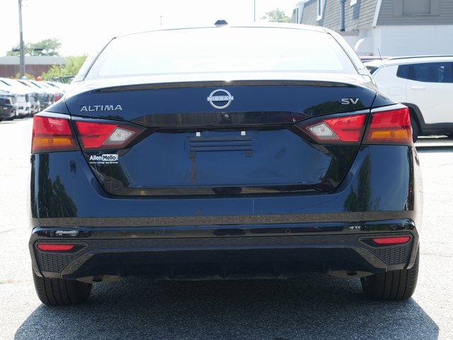 2024 Nissan Altima 2.5 SV Image 5 of 30