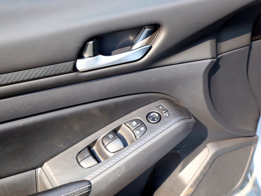 2024 Nissan Altima 2.5 SV Image 26 of 34
