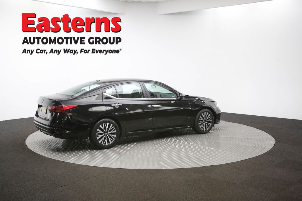 2024 Nissan Altima 2.5 SV Image 23 of 63