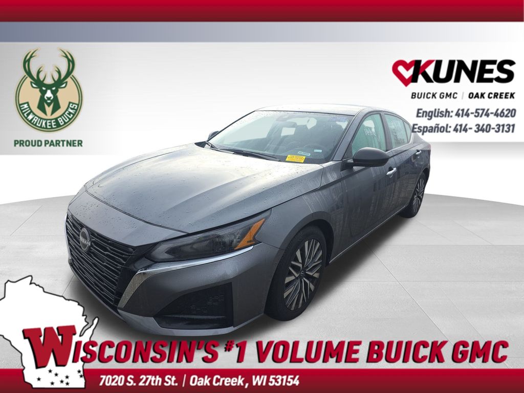 2024 Nissan Altima 2.5 SV Image 1 of 25