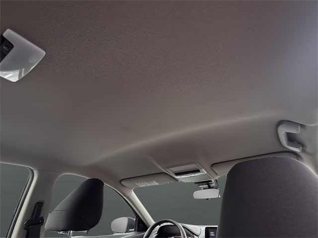 2024 Nissan Altima 2.5 SV Image 30 of 32