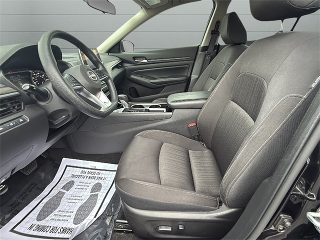 2024 Nissan Altima 2.5 SV Image 13 of 32