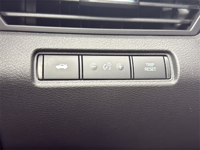 2024 Nissan Altima 2.5 SV Image 22 of 32