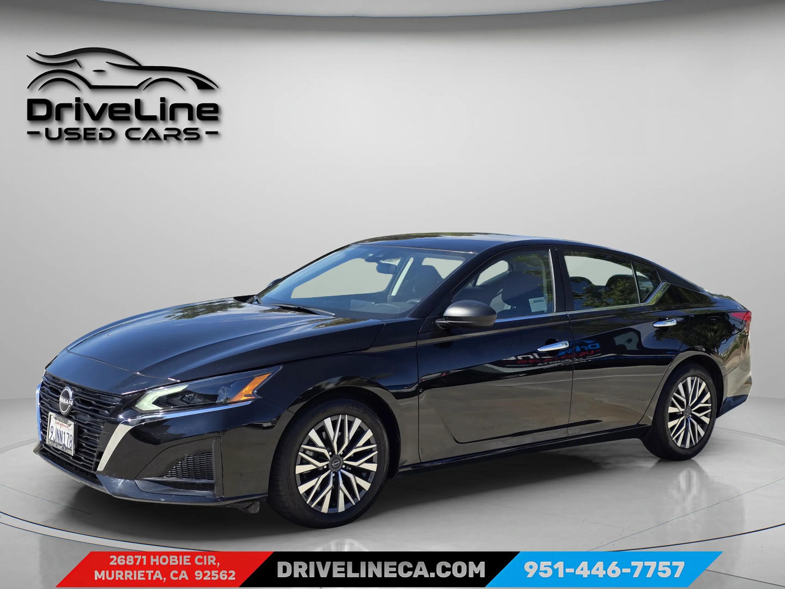 2024 Nissan Altima 2.5 SV Image 3 of 33