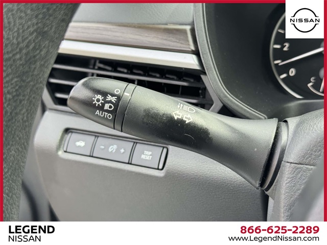 2024 Nissan Altima 2.5 SV Image 14 of 30