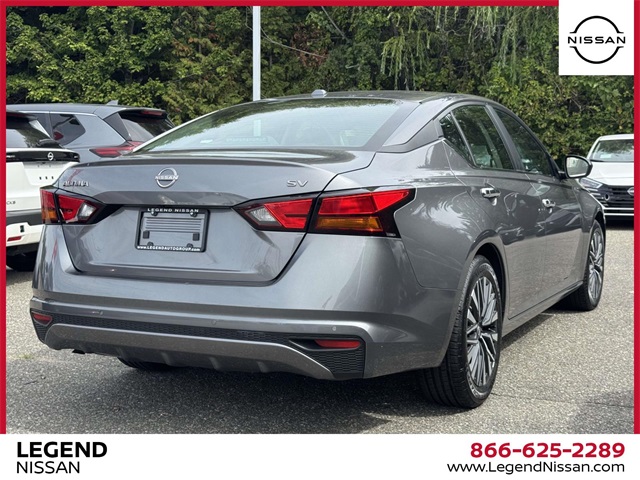 2024 Nissan Altima 2.5 SV Image 4 of 30