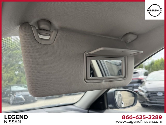 2024 Nissan Altima 2.5 SV Image 17 of 30