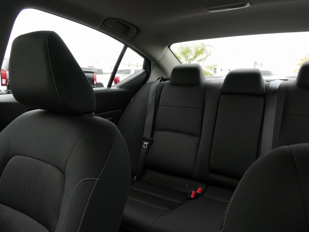 2024 Nissan Altima 2.5 SV Image 9 of 40