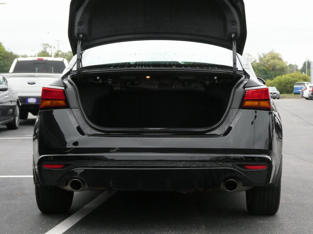 2024 Nissan Altima 2.5 SV Image 7 of 40