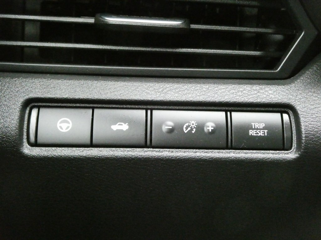 2024 Nissan Altima 2.5 SV Image 25 of 40