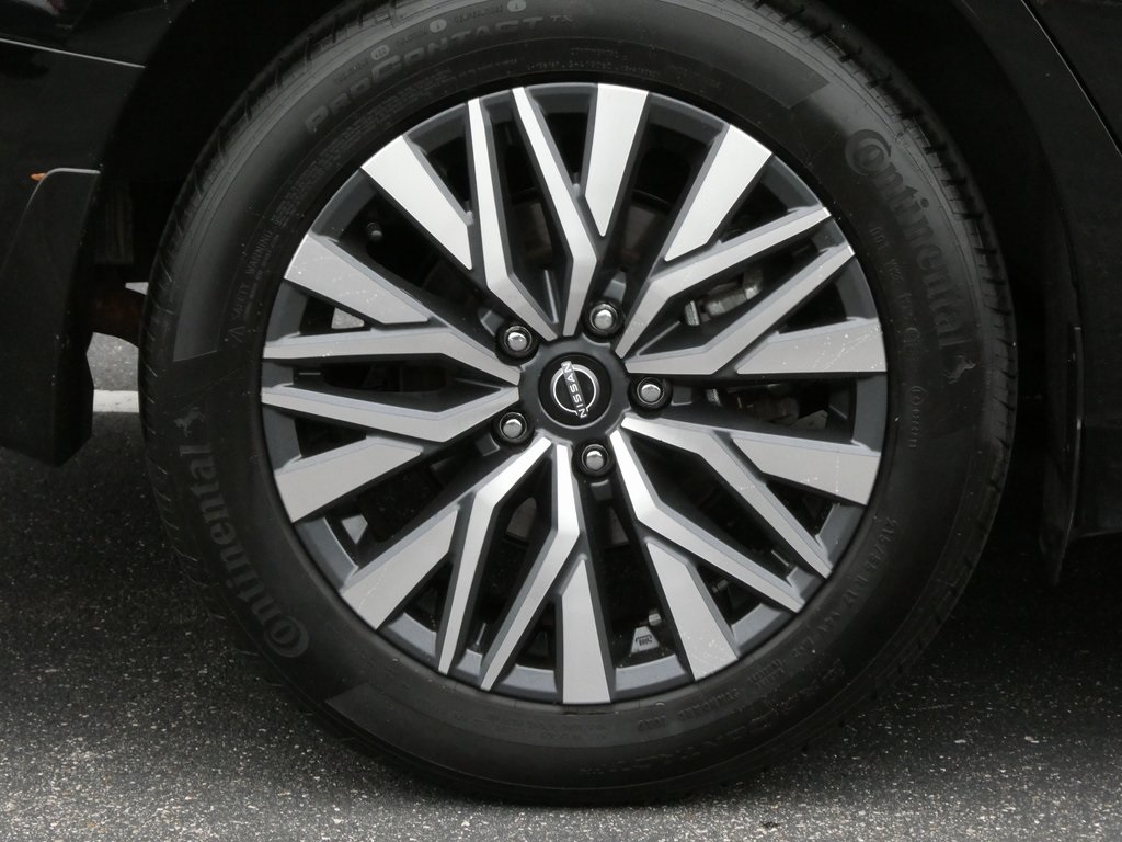 2024 Nissan Altima 2.5 SV Image 6 of 40