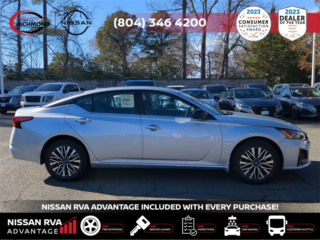 Vehicle image 5 of 25