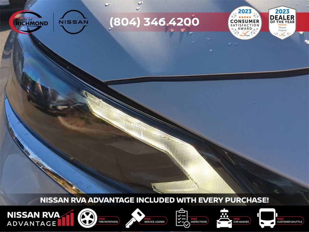 Vehicle image 9 of 25