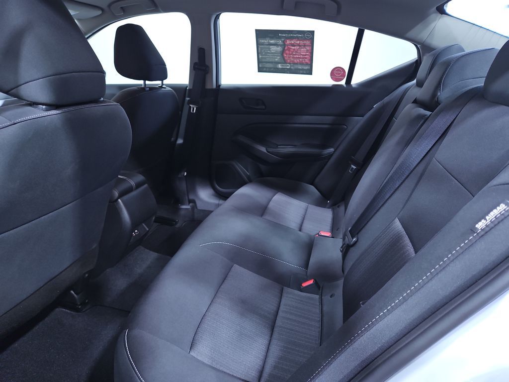 2024 Nissan Altima 2.5 SV Image 13 of 29