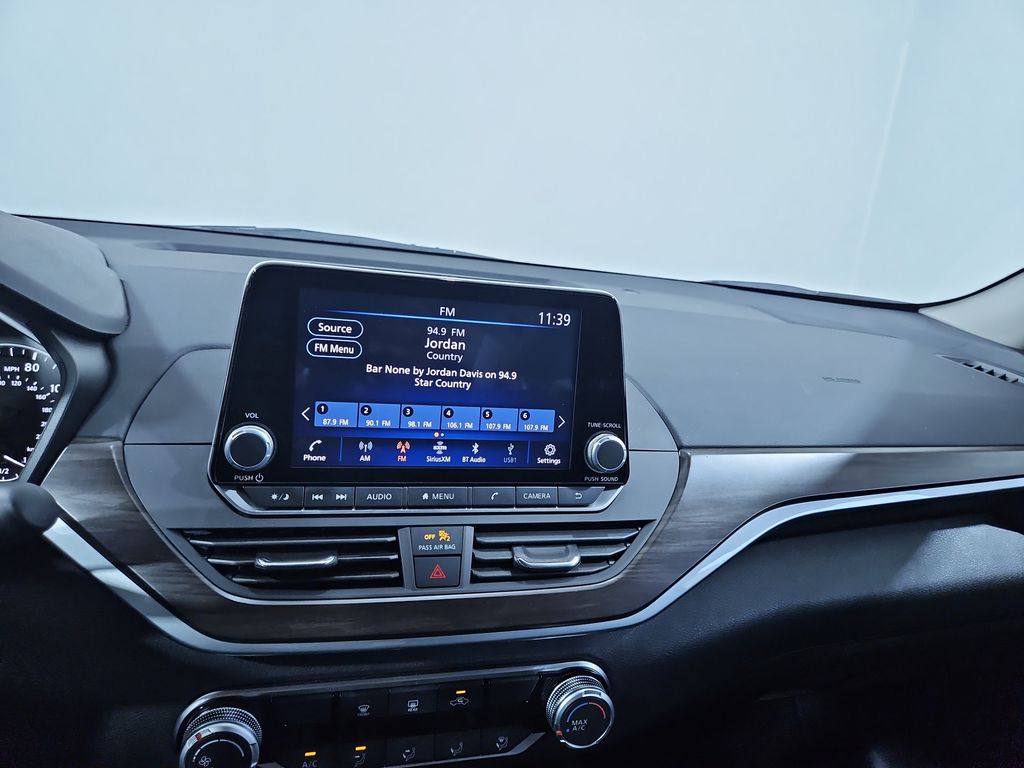 2024 Nissan Altima 2.5 SV Image 19 of 29