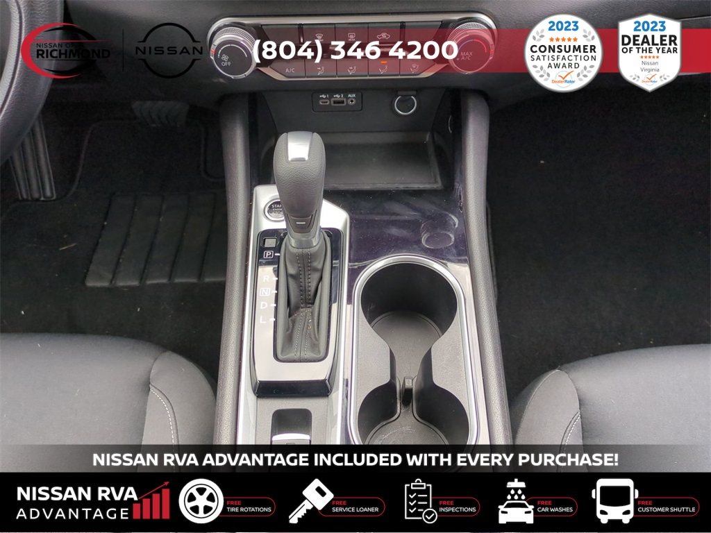 Vehicle image 18 of 26