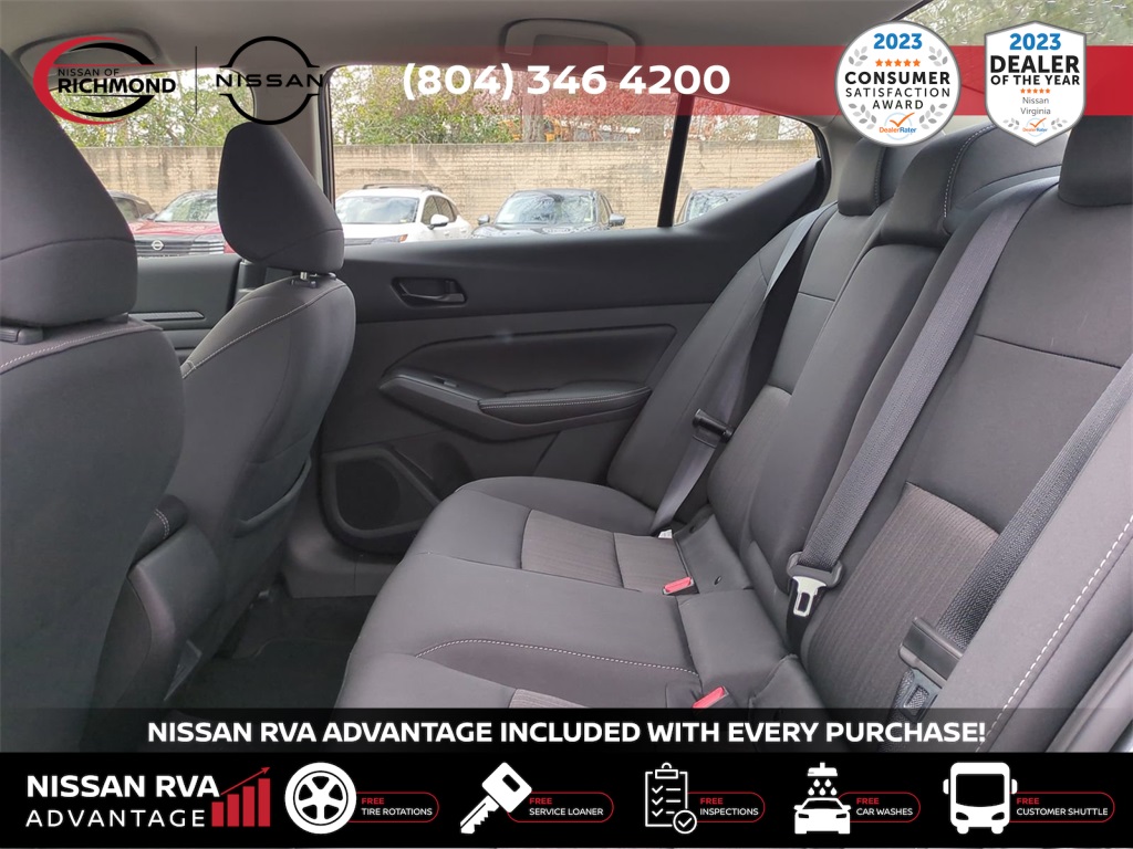 Vehicle image 13 of 26