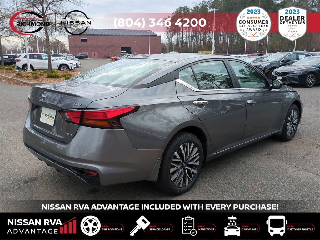 Vehicle image 6 of 26