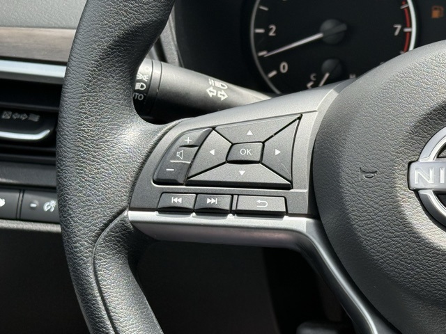 Vehicle image 24 of 35