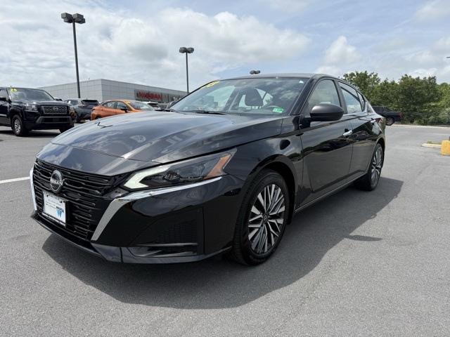 Vehicle image 1 of 35