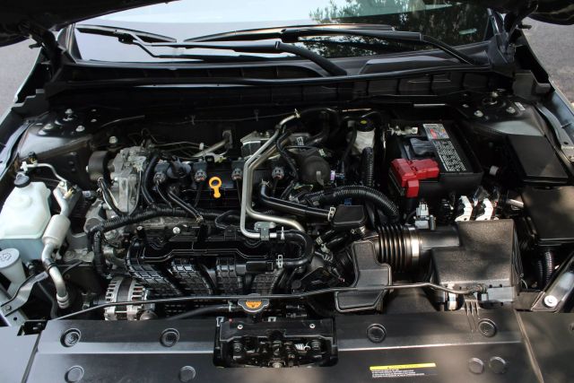 Vehicle image 40 of 41