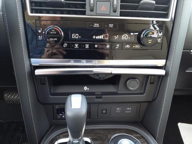 Vehicle image 15 of 16