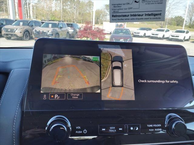Vehicle image 16 of 16