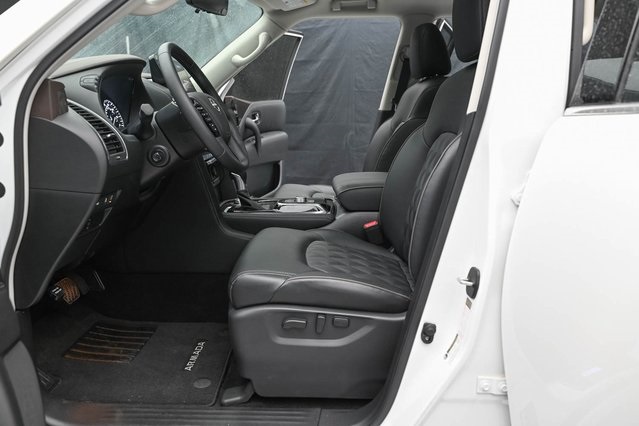 Vehicle image 29 of 37
