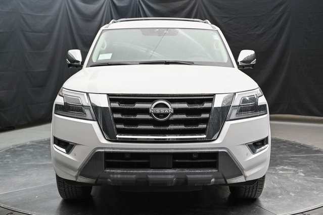 Vehicle image 2 of 37