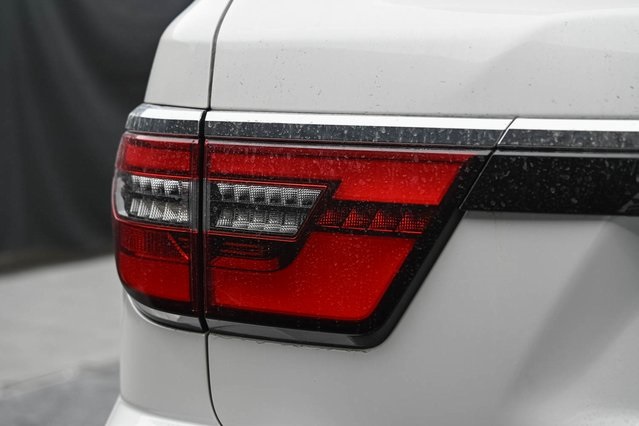Vehicle image 12 of 37