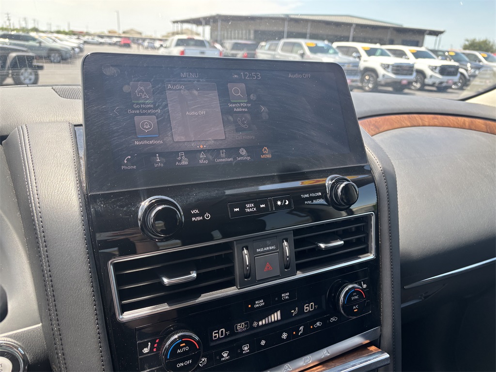 Vehicle image 20 of 31