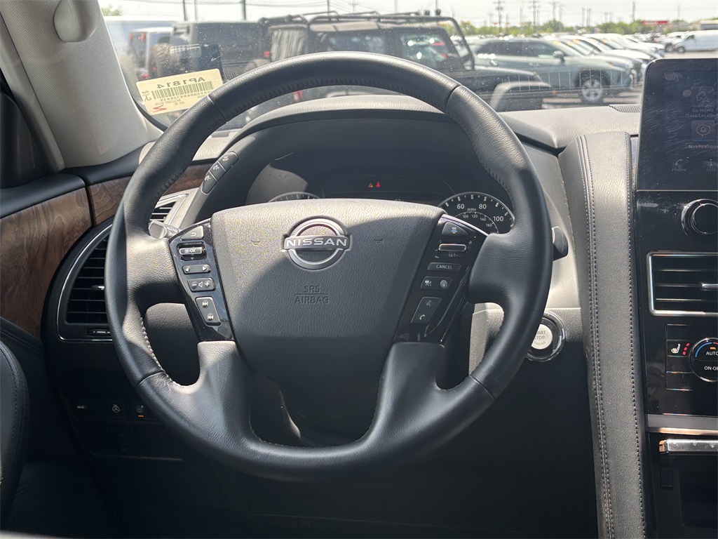 Vehicle image 26 of 31