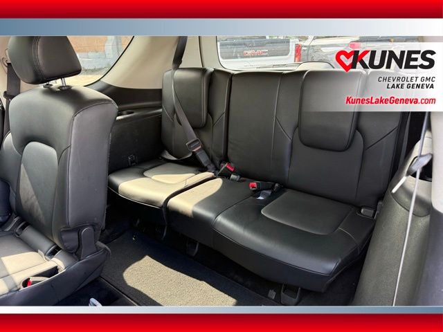 2024 Nissan Armada SV Image 11 of 29