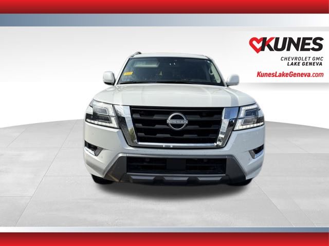 2024 Nissan Armada SV Image 2 of 29