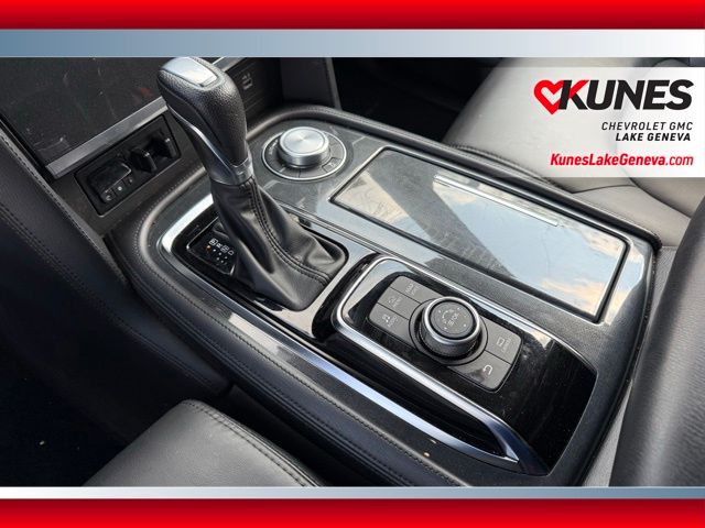 2024 Nissan Armada SV Image 23 of 29