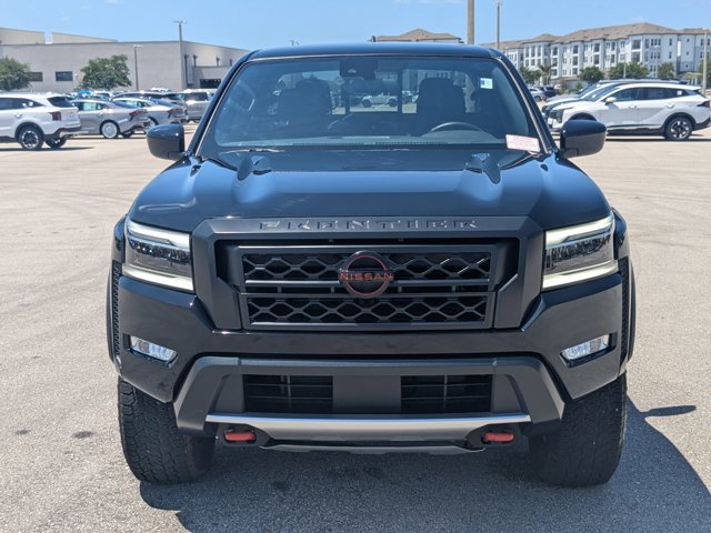 2024 Nissan Frontier PRO-4X Image 3 of 38