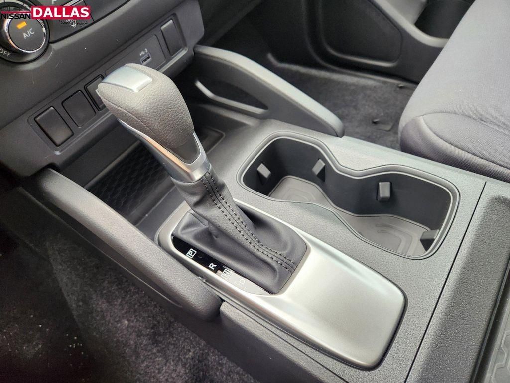 Vehicle image 16 of 23