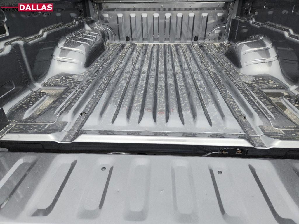 Vehicle image 8 of 23