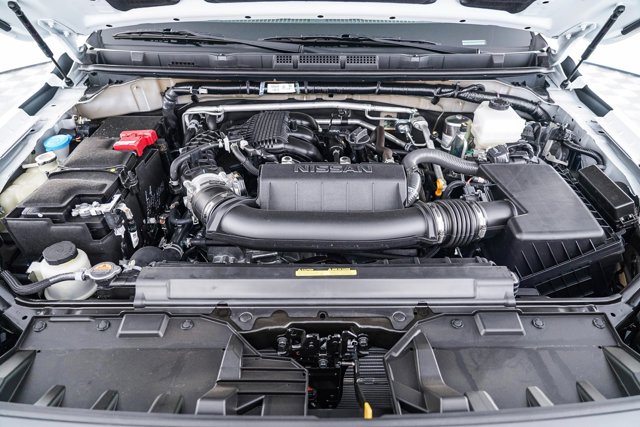 Vehicle image 13 of 29