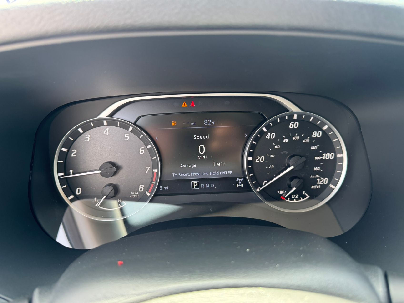 Vehicle image 10 of 12