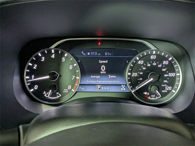 Vehicle image 7 of 14