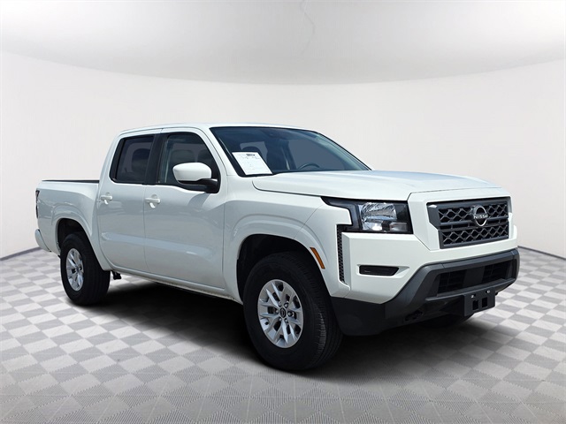 Vehicle image 3 of 35
