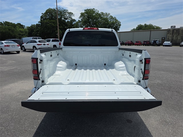 Vehicle image 34 of 35