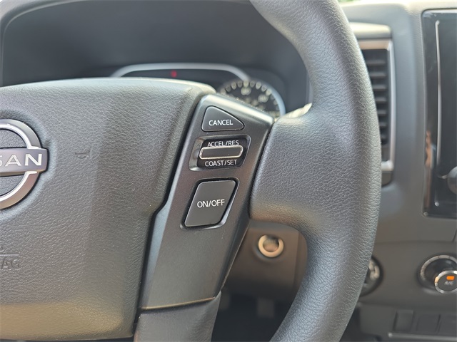 Vehicle image 23 of 35
