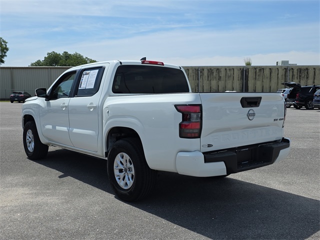 Vehicle image 9 of 35