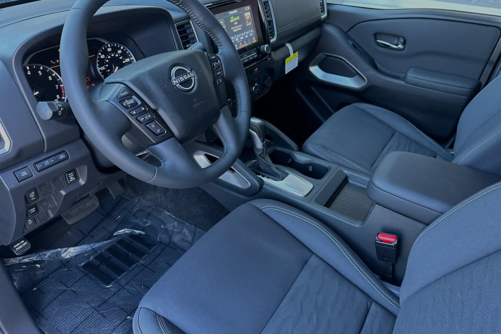 Vehicle image 12 of 26