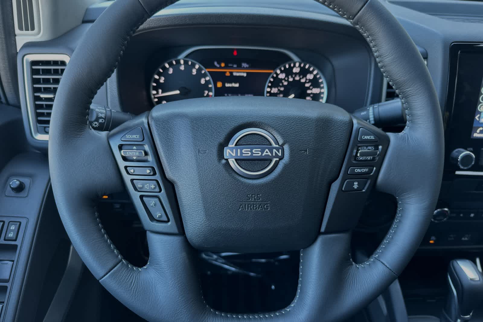 Vehicle image 23 of 26