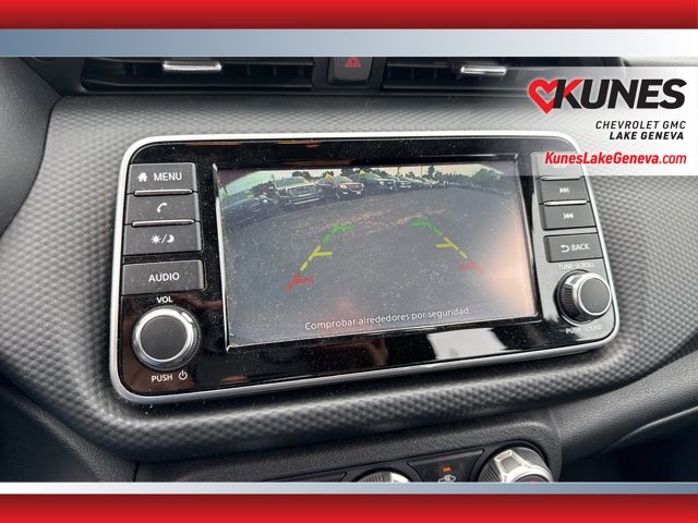 Vehicle image 19 of 33